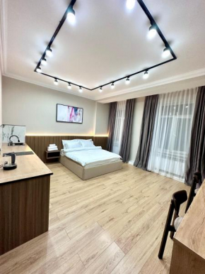 Freedom hotel